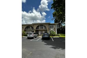 13682 Via Flora H H, Delray Beach, FL 33484 - MLS#R11122979