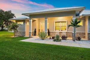 12955 SW Kanner Highway, Indiantown, FL 34956 - MLS#R11122986