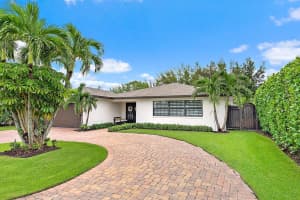 7730 Beta Circle, Lake Clarke Shores, FL 33406 Sold 10/03/25