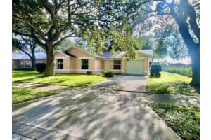 1200 Palm Walk Lane, Fort Pierce, FL 34950 - MLS#R11122995