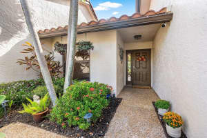 3113 Deer Creek Lake Shore Drive, Deerfield Beach, FL 33442 - MLS#R11123008