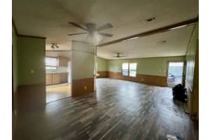 30 Plantation Blvd, Lake Worth, FL 33467 - MLS#R11123052