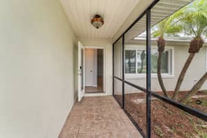 573 SE Floresta Drive, Port Saint Lucie, FL 34983 - MLS#R11123068