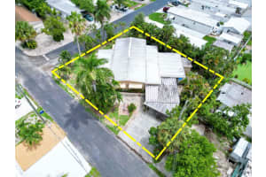 8903 Oak Street, Boynton Beach, FL 33436 Sold 12/31/25