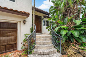 1290 NE 4th Avenue, Boca Raton, FL 33432 Sold 11/03/25