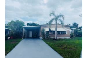 18 Cozumel Lane, Port Saint Lucie, FL 34952 Sold 10/31/25