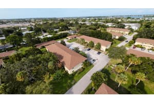 400 18th Street D-1, Vero Beach, FL 32960 - MLS#R11123134