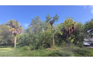 Tbd Avenue R, Fort Pierce, FL 34945, Fort Pierce, FL 34945 - MLS#R11123144