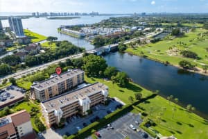 304 Golfview Road 405, North Palm Beach