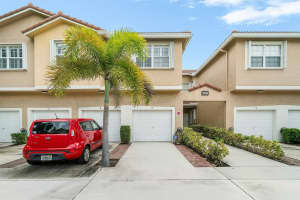 112 Lighthouse Circle D, Tequesta, FL 33469 Sold 11/21/25