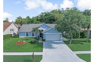 9935 Cross Pine Court, Lake Worth