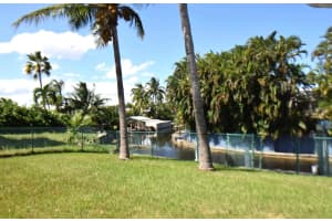 2215 Hypoluxo Road, Lake Worth, FL 33462 - MLS#R11123202