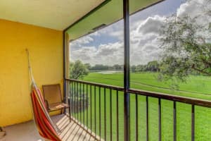 1536 W Meadows Circle W 1036 Building 15, Boynton Beach, FL 33436 - MLS#R11123207