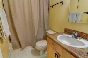 1536 W Meadows Circle W 1036 Building 15, Boynton Beach, FL 33436 - MLS#R11123207