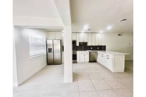 19 Colonial Club Drive 103, Boynton Beach, FL 33435 - MLS#R11123217