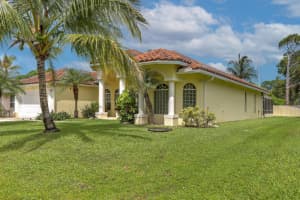 2849 SE Buccaneer Circle, Port Saint Lucie, FL 34952 - MLS#R11123218