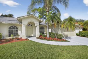 105 Emerald Court, Royal Palm Beach, FL 33411 Sold 10/03/25