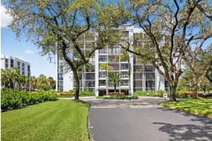 7847 Lakeside Boulevard 1042, Boca Raton