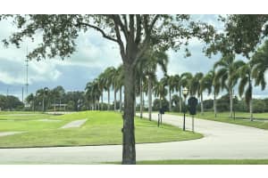 16 Plantation Drive 105, Vero Beach, FL 32966 Sold 11/14/25