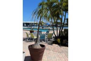 2010 S Federal Highway I 405, Boynton Beach, FL 33435 - MLS#R11123239