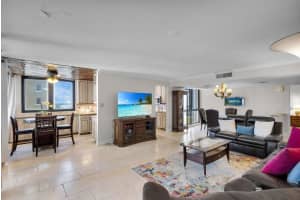 5380 N Ocean Drive 5 B, Singer Island, FL 33404 - MLS#R11123242