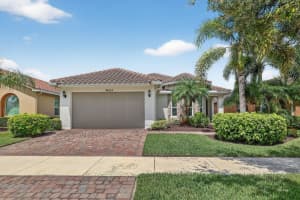 9624 SW Royal Poinciana Drive, Port Saint Lucie, FL 34987 - MLS#R11123255