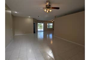 601 NW Waverly Circle, Port Saint Lucie, FL 34983 - MLS#R11123263