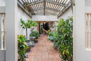 13 Sloans Curve Drive, Palm Beach, FL 33480 - MLS#R11123321