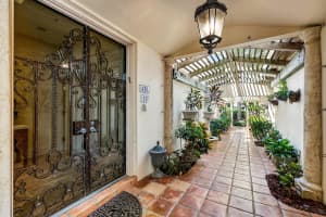 13 Sloans Curve Drive 13, Palm Beach, FL 33480 - MLS#R11123321