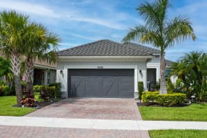 9544 SW Royal Poinciana Drive, Port Saint Lucie, FL 34987 - MLS#R11123352