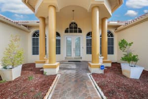 499 SW Laconic Avenue, Port Saint Lucie, FL 34953 - MLS#R11123427