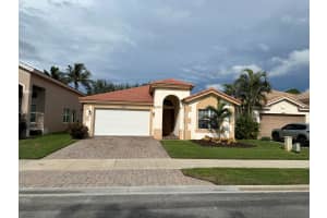 5007 SE Askew Avenue, Stuart, FL 34997 - MLS#R11123442