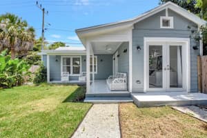 220 S L Street, Lake Worth Beach, FL 33460 - MLS#R11123451