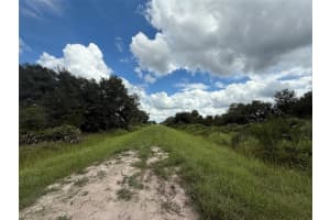 21583 NW 274th Street, Okeechobee, FL 34972 Sold 10/15/25