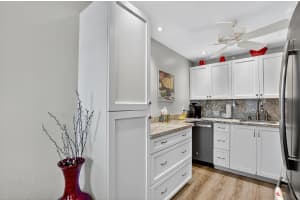 27 Fanshaw A, Boca Raton, FL 33434 - MLS#R11123523