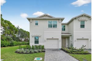 301 SE Crossoak Lane, Port Saint Lucie, FL 34984 - MLS#R11123574