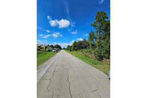 404 Greenwood Avenue, Lehigh Acres, FL 33972 - MLS#R11123580