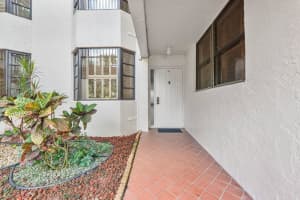 6620 Boca Del Mar Drive 102, Boca Raton, FL 33433 Sold 12/24/25