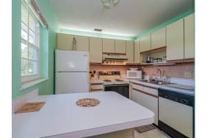 6 Vista Palm Lane 202, Vero Beach, FL 32962 - MLS#R11123642
