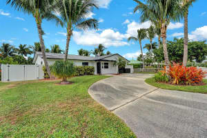 1502 NW 4th Avenue, Delray Beach, FL 33444 - MLS#R11123652