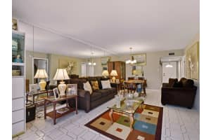 551 80th Avenue, Margate, FL 33063 - MLS#R11123654