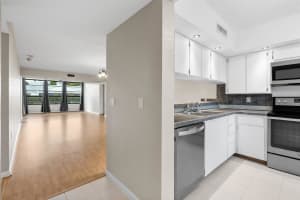 3716 Whitehall Drive 103, West Palm Beach, FL 33401 - MLS#R11123655