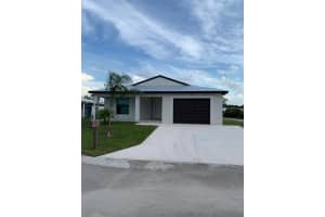 7 Quito, Fort Pierce, FL 34951 Sold 01/28/26