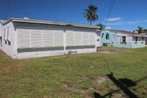 354 Laurie Road, West Palm Beach, FL 33405 Sold 11/10/25