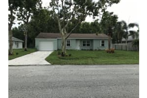 2549 SE West Blackwell Drive, Port Saint Lucie, FL 34953 - MLS#R11123686