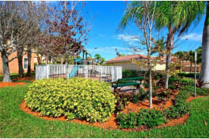 311 Versailles Lane, Vero Beach, FL 32960 - MLS#R11123701