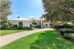 225 Oakview Drive, Delray Beach, FL 33445 - MLS#R11123706