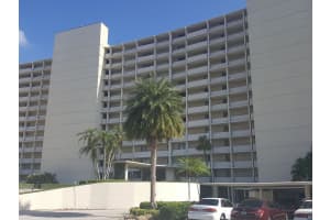 122 Lakeshore Drive Ph-33, North Palm Beach