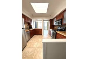 MLS# R11123708, North Palm Beach, Florida 33408