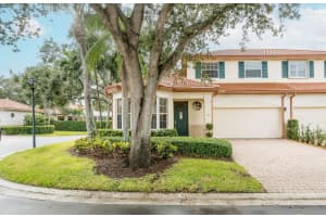 68 Monterey Pointe Drive, Palm Beach Gardens, FL 33418 - MLS#R11123712